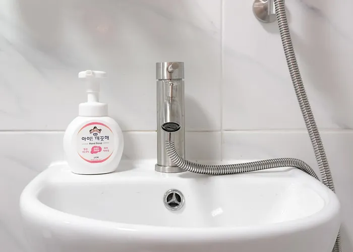 5min To Hapjeong Stn Cozy 2br 2beds Seúl